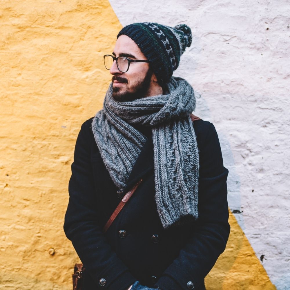 The Importance of a Beautiful Scarf as a Man StavFashion